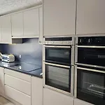 Mystayinn Abermar Guest House